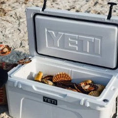 Yeti Tundra® 65 Kühlbox